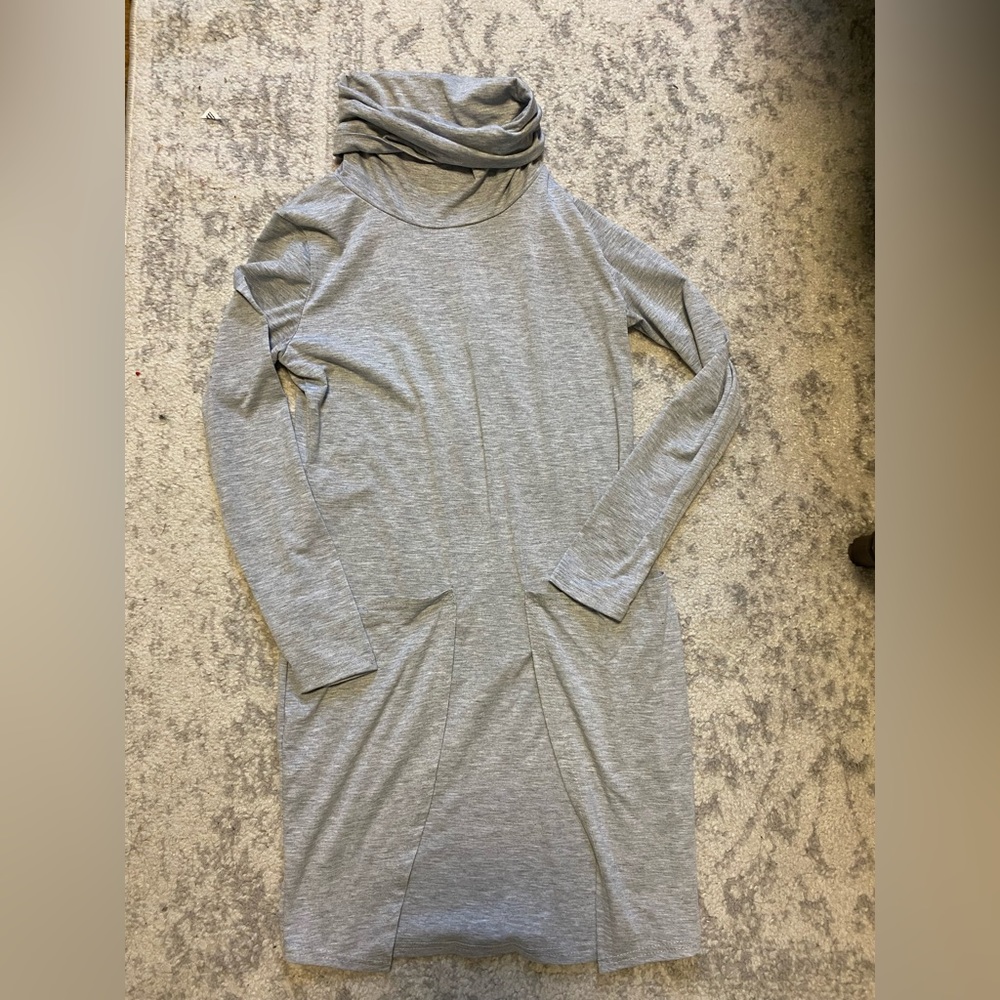 Grey size small Turtleneck Tshirt Dress with pockets long sleeve